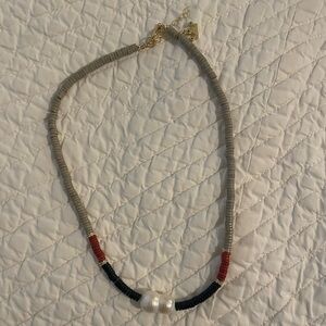 Handmade faux pearl
Necklace